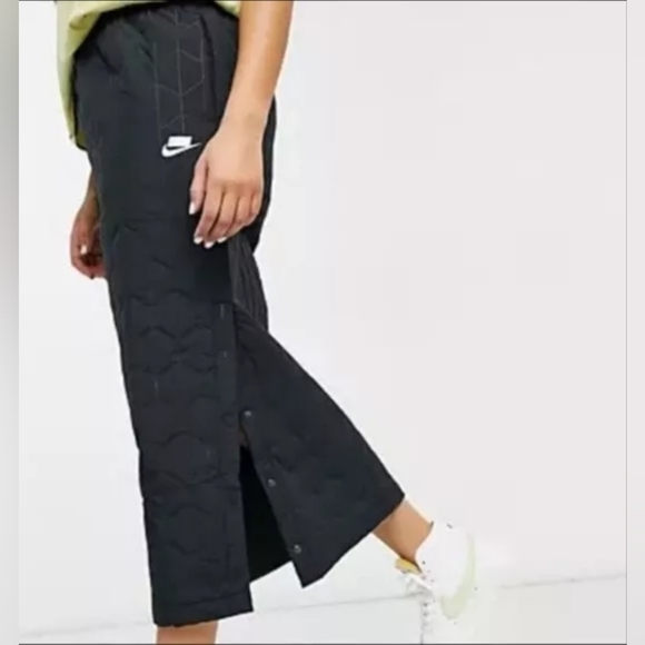 Nike Women's Sportswear Quilted Long Skirt medium. New with tags. - Picture 8 of 16